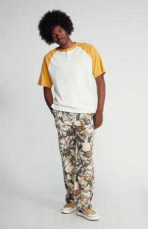 Boxy Raglan Henley T-Shirt Boxy Raglan Henley T-Shirt image number 4