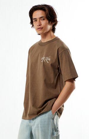 Billiards Paradise Heavyweight T-Shirt image number 3