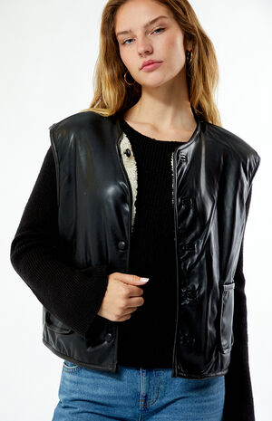 Sherpa Reversible Vest image number 2