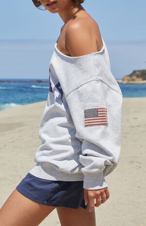 Stelle USA Off-The-Shoulder Sweatshirt image number 2
