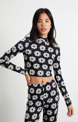 Daisy Days Cropped Long Sleeve Top