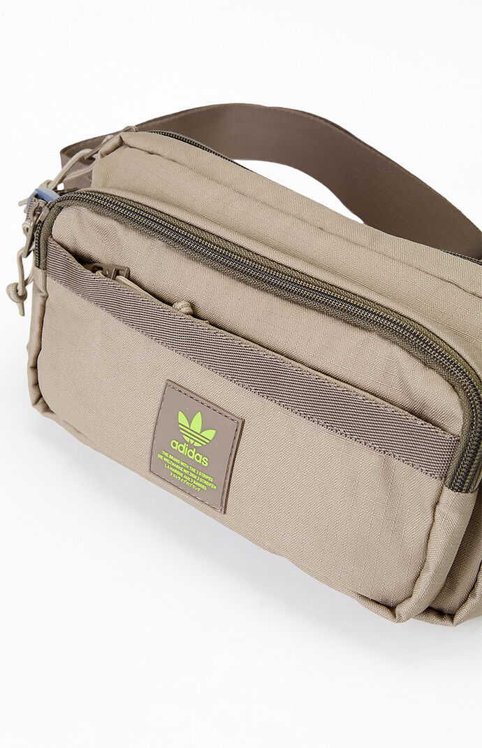adidas Rectangle 2.0 Crossbody Bag | Pacsun