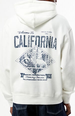 The American Outdoors Hoodie image number 2