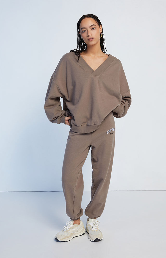 V neck oversized hotsell sweatshirt