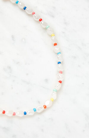 Pastel Pearl Choker Necklace image number 4