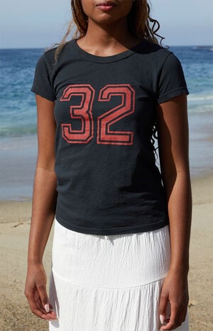 32 T-Shirt image number 2