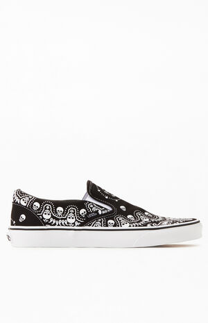Classic Slip-On Bandana Shoes Classic Slip-On Bandana Shoes image number 2