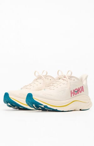 Women's Clifton 10 Sneakers image number 3