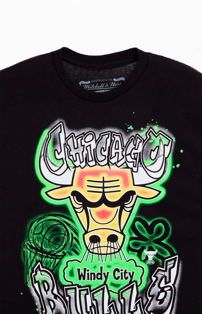 Mitchell & Ness Spraypaint Chicago Bulls T-Shirt | PacSun Mitchell & Ness Spraypaint Chicago Bulls T-Shirt | PacSun