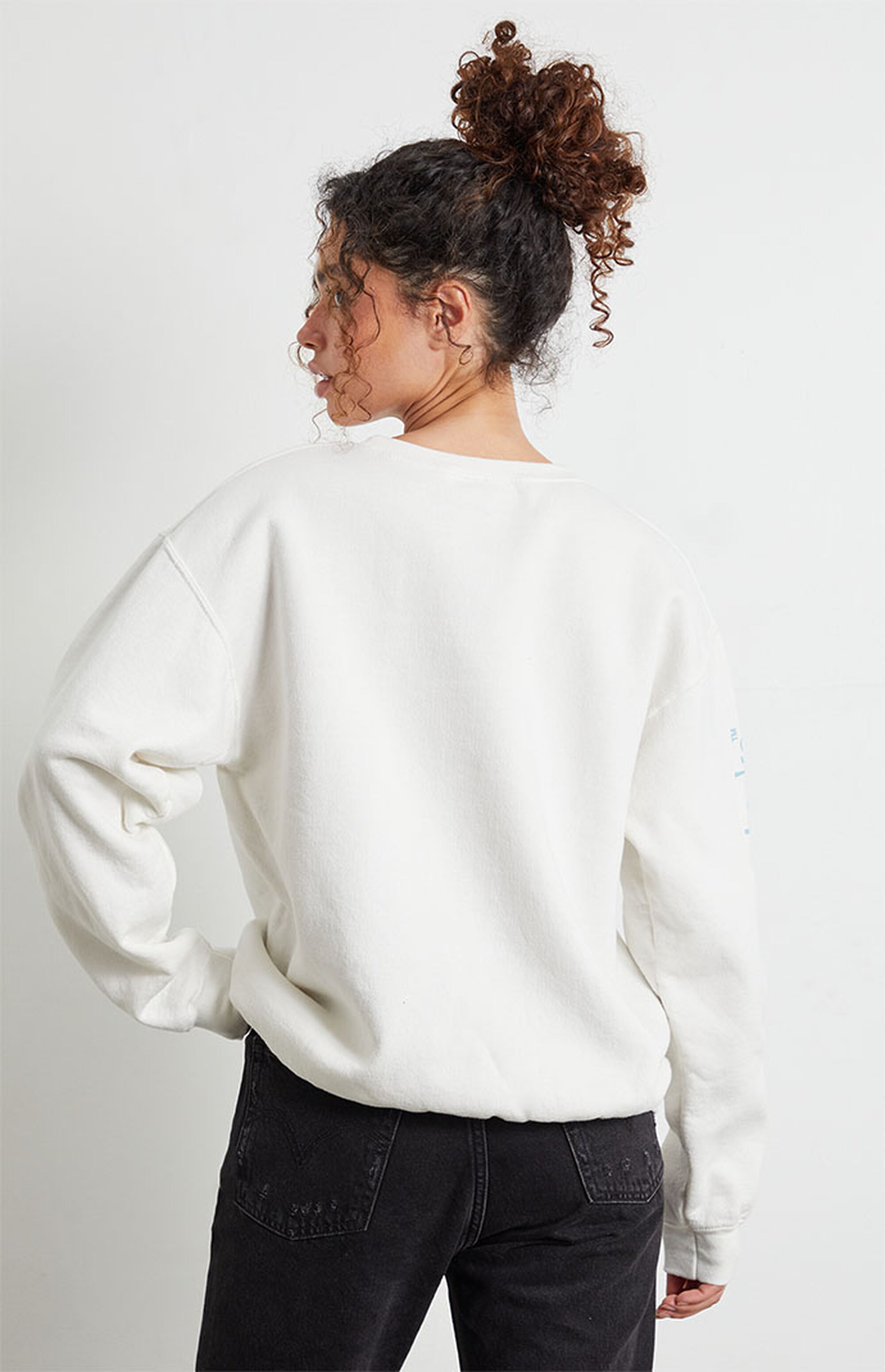 Strawberry Shortcake Ice Skating With Friends Crew Neck Sweatshirt PacSun