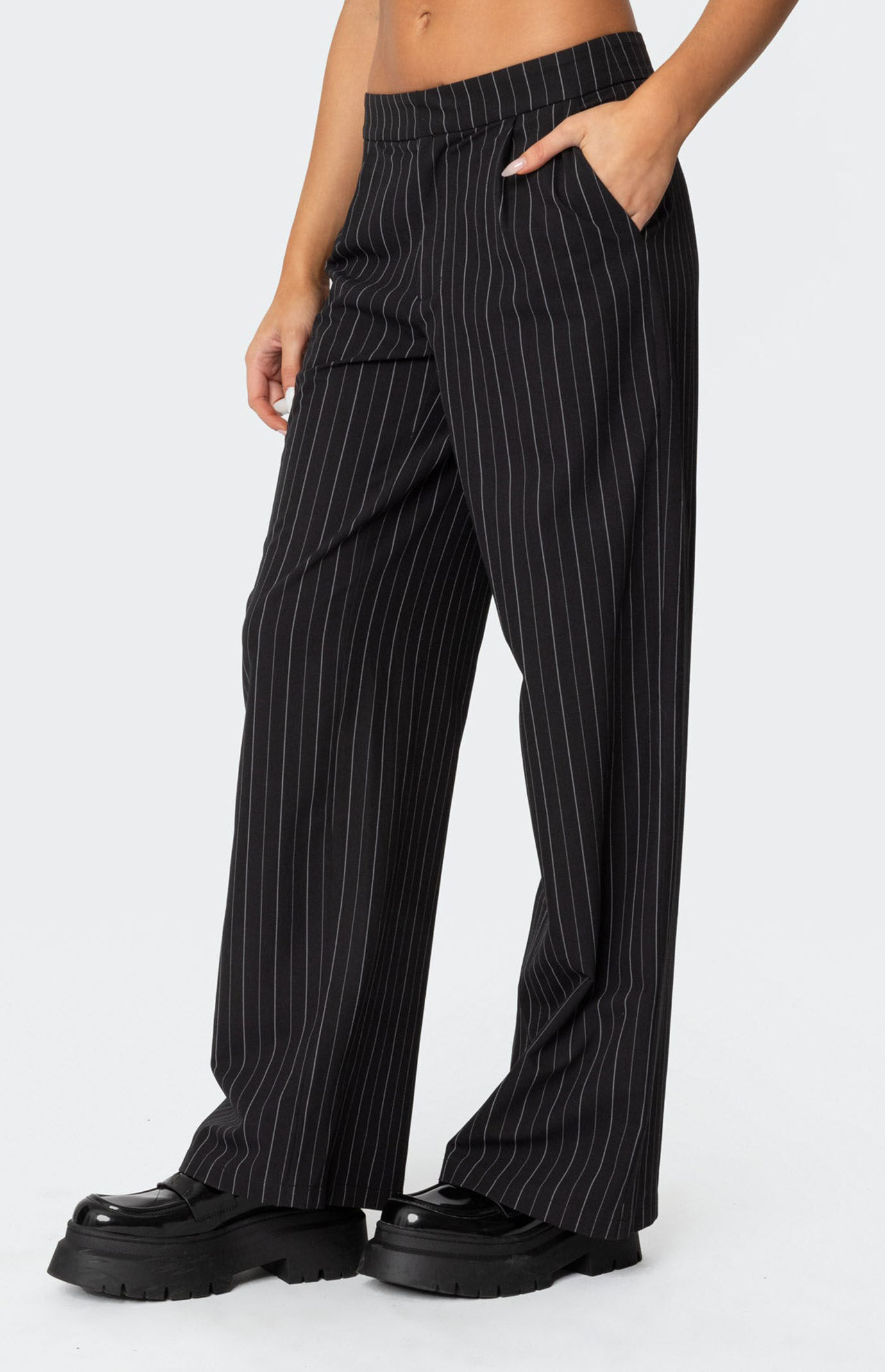 新品未使用 L'Appartement STRIPE SLACKS PANTS Cotton Striped Relaxed Ankle Pants | UNIQLO US