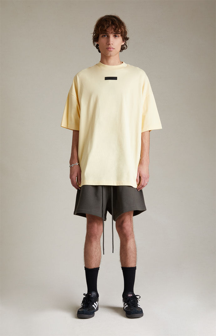 Tシャツ・カットソー Essentials Heavy Jersey Crewneck T-Shirt Garden Yellow Fear of God Essentials Heavy Jersey S/S Tee Garden Yellow