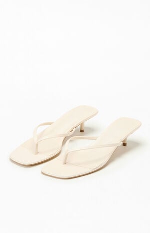 Women's Bryony Kitten Heels image number 2