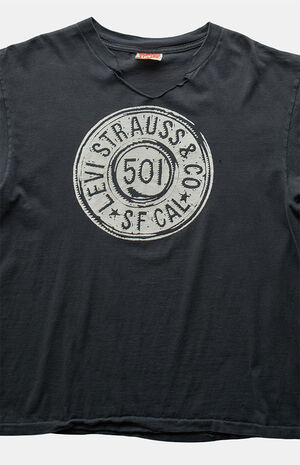 90s Levi's 501 Graphic T-Shirt image number 2