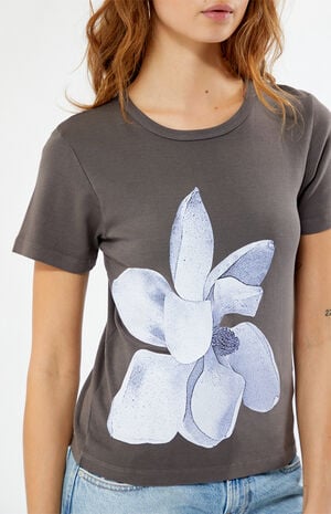 Floral Motif Skimmer T-Shirt