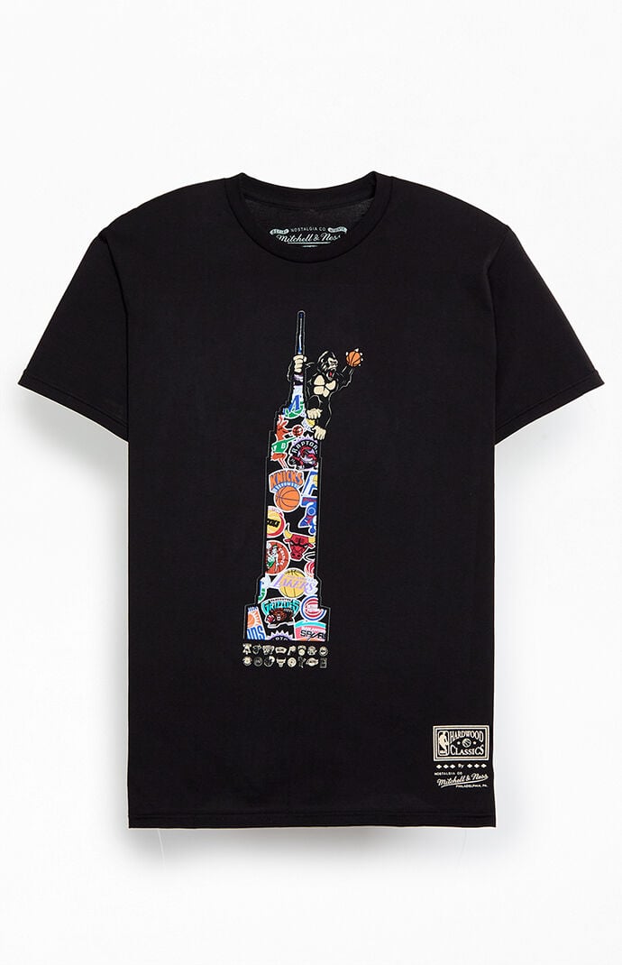 Mitchell & Ness NY Knicks King of NY T-Shirt Mitchell & Ness NY Knicks King of NY T-Shirt