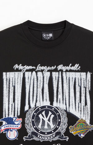 NY Yankees Oversized T-Shirt image number 2