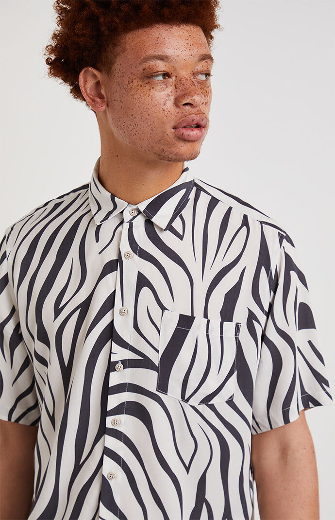 Holiday Printed Short Sleeve Button Up Shirt