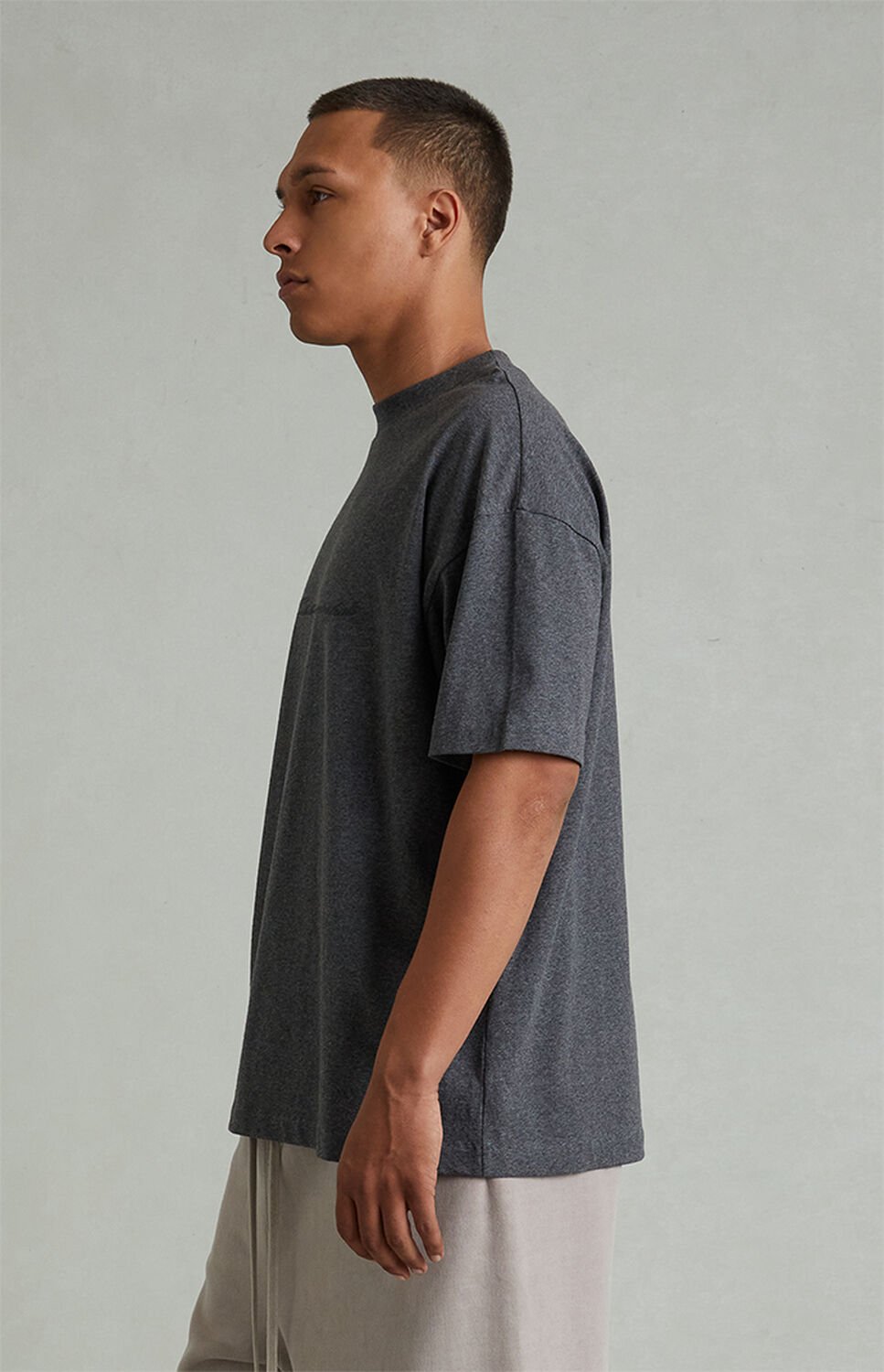 Fear of God ESSENTIALS Charcoal Heather Classic Short Sleeve T-Shirt thumbnail 3
