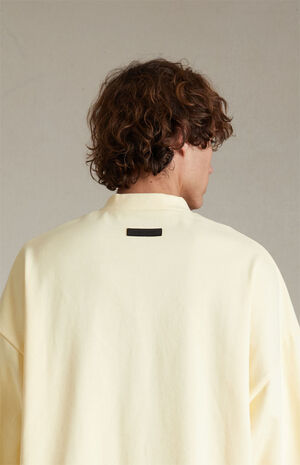 Garden Yellow Heavy Football T-Shirt image number 4