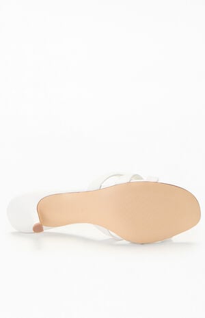 Women's Cary Leather Heels image number 4