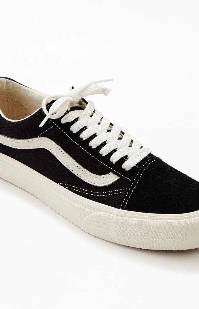 Black Old Skool VR3 Shoes