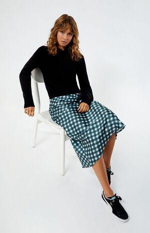 Julia Sweater Hoodie image number 4