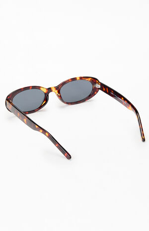 Plastic Oval Sunglasses image number 2