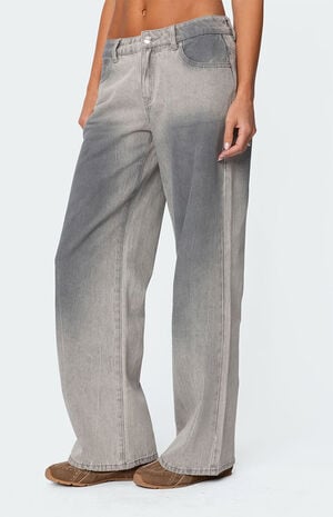 Joe Loose Fit Low Rise Washed Jeans image number 4