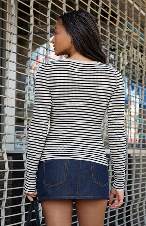 Black & Cream Striped Long Sleeve Top image number 3