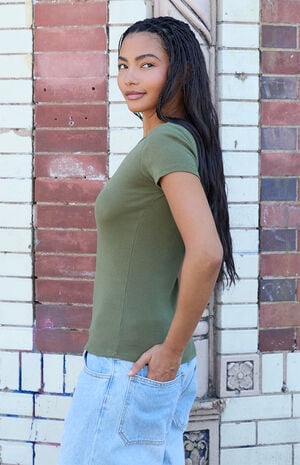 Olive Hailie Short Sleeve Top image number 2