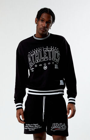 Branded Classics Heavyweight Crew Neck Sweatshirt image number 1