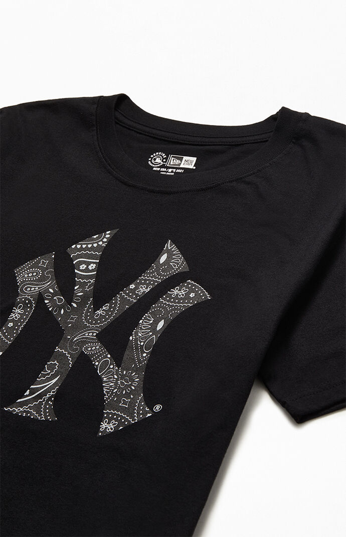 Yankees Paisley T-Shirt