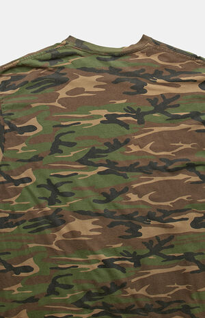 2000s Camo  Graphic T-Shirt image number 3