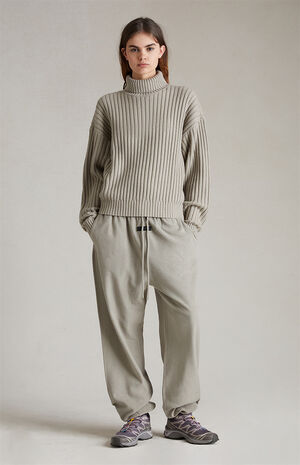 Women's Seal Reverse Fleece Sweatpants image number 3