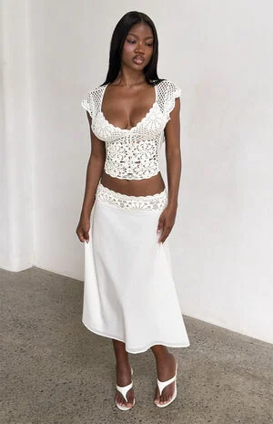 Sasha Scalloped Crochet Top image number 4