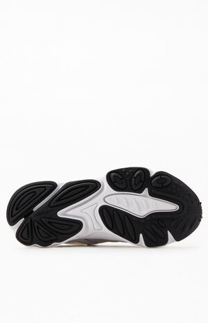 White & Black Ozweego Shoes image number 4