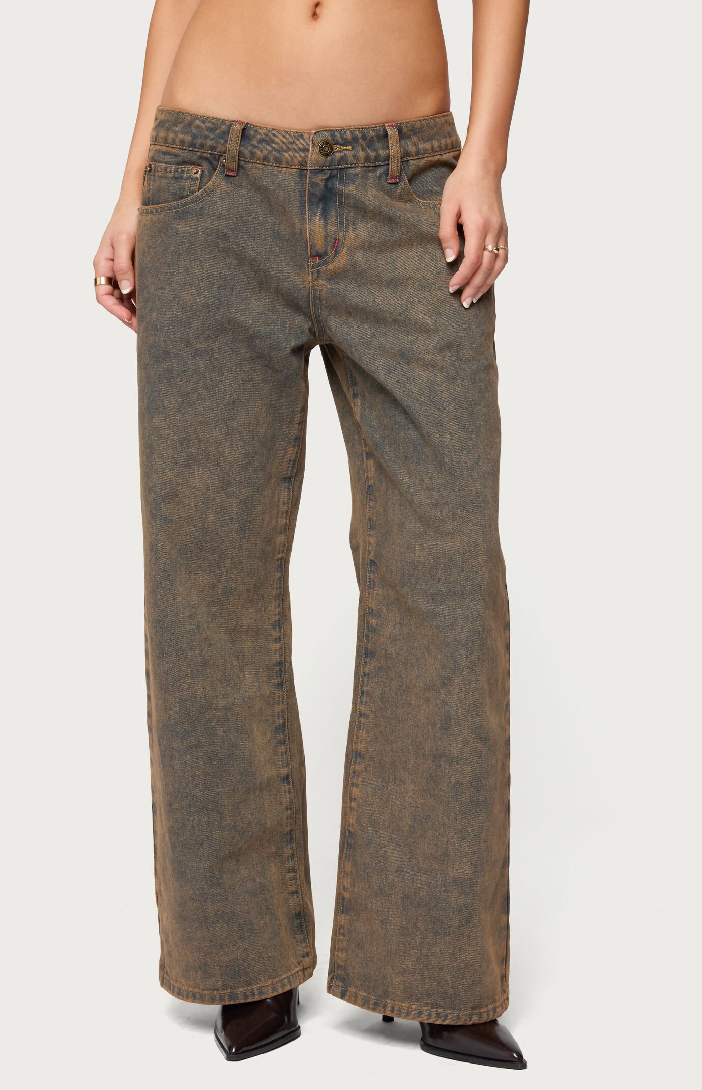 Edikted Petite Ace Relaxed Jeans