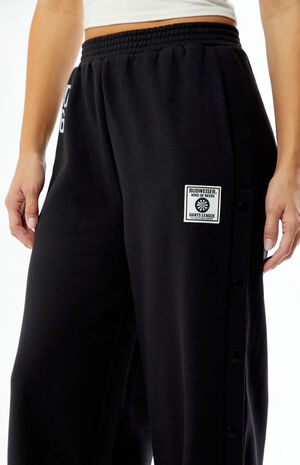 By PacSun Snap Wide Leg Sweatpants image number 5