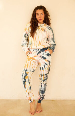 Tie Dye Wave Crew Neck Sweatshirt image number 1