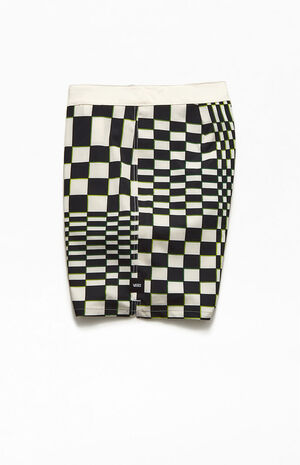 Skewed Checker 18" Boardshorts image number 3
