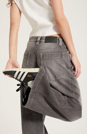 Sloane Low Rise Ultra Baggy Jeans Gray Tinted image number 6