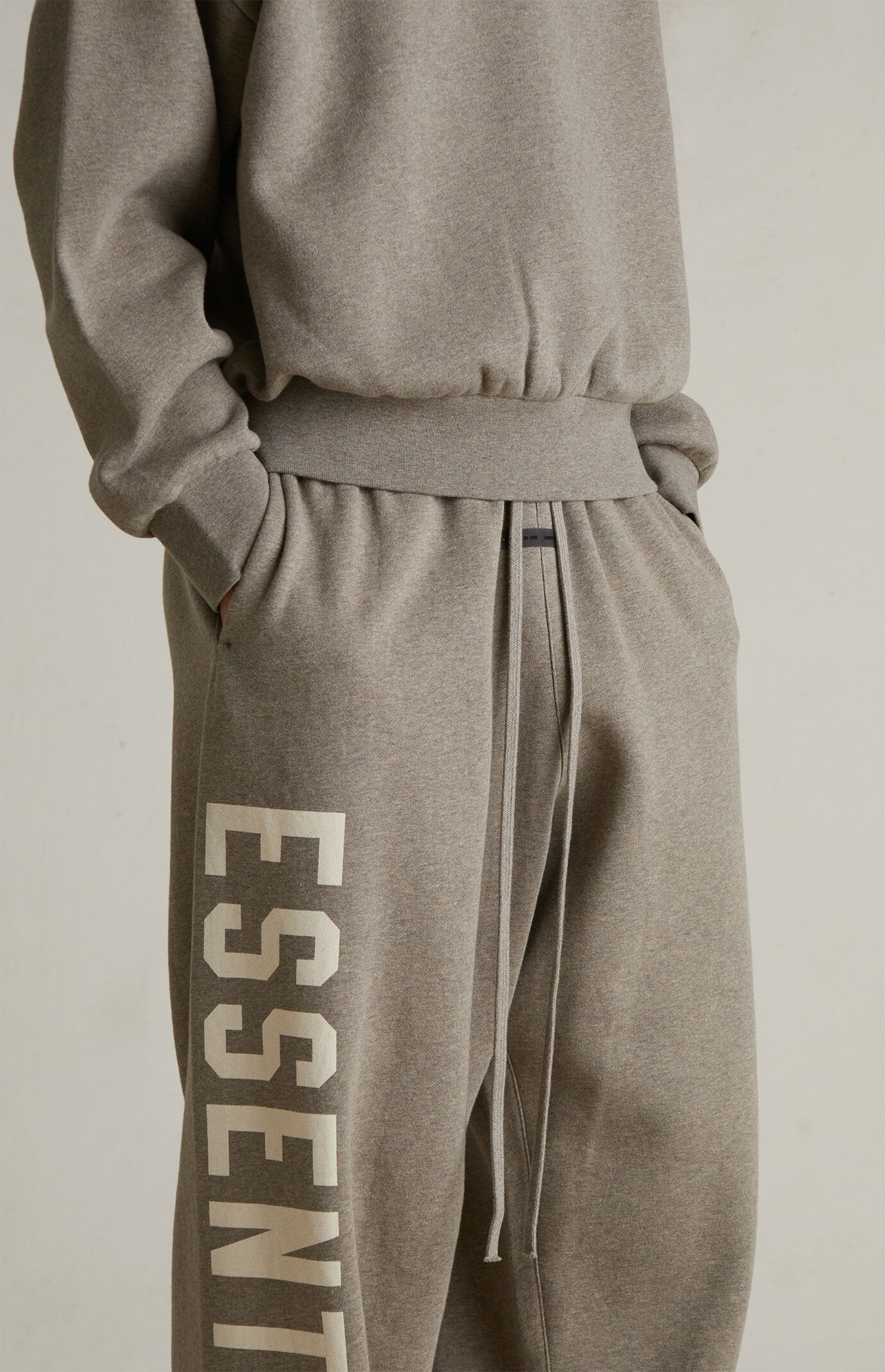 Fear of God ESSENTIALS Homestead Heather Lounge Fleece Baggy