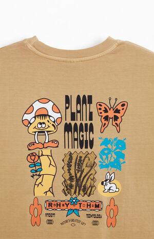 Plant Magic Vintage T-Shirt image number 4
