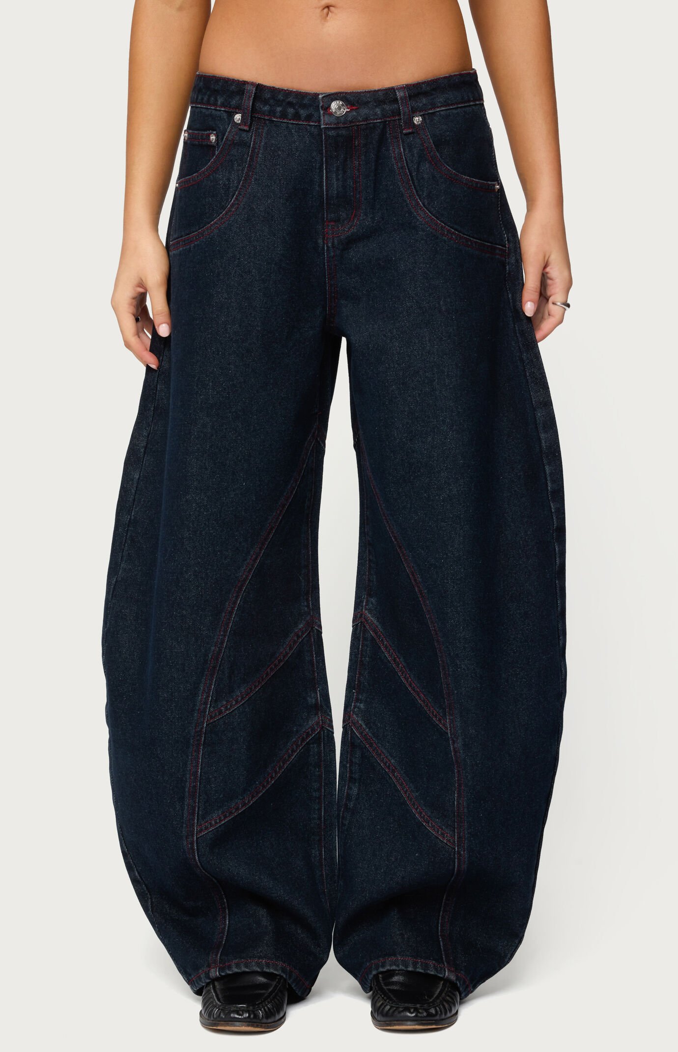 Edikted Double Pocket Low Rise Barrel Jeans