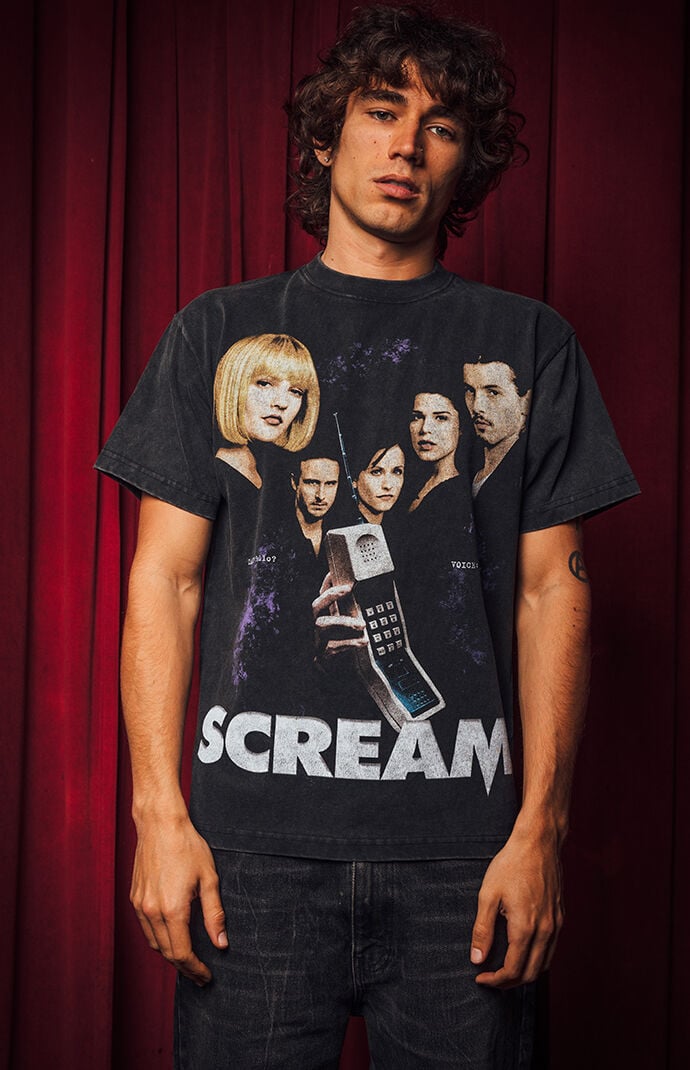 PacSun Frida Cinema Horror Scream Hello T-Shirt