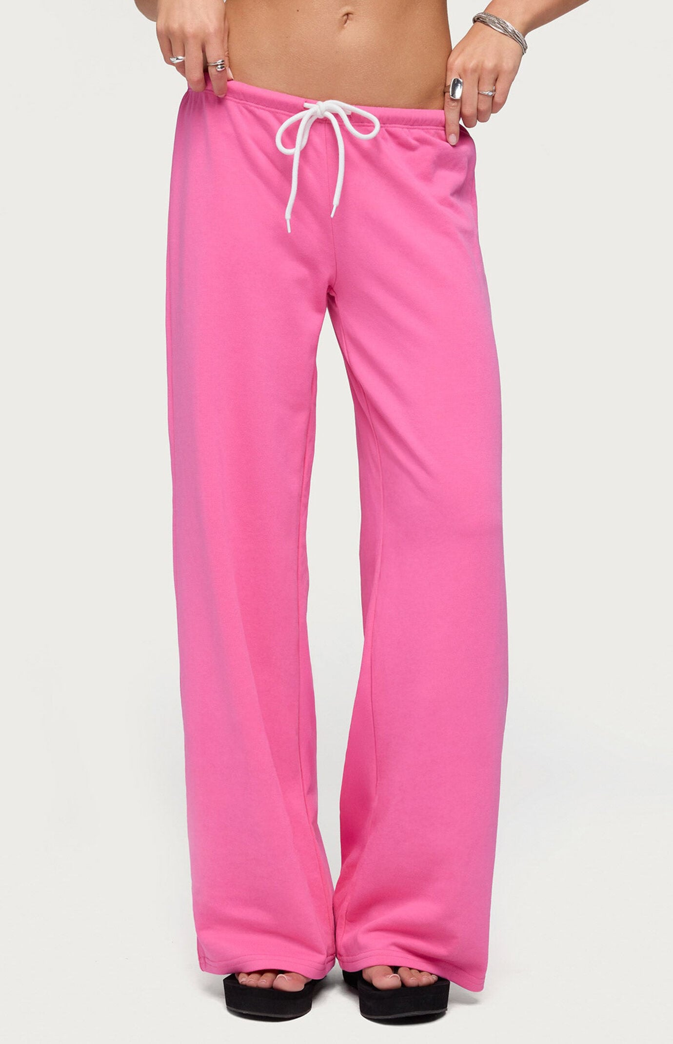 Edikted Callista Straight Leg Sweatpants