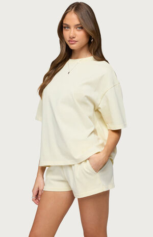 Cecilia Oversized T-Shirt image number 2