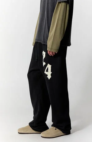 24 Applique Fleece Baggy Sweatpants image number 3