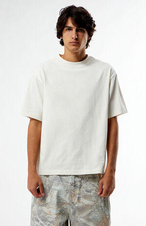 Cream Locks Solid T-Shirt image number 1